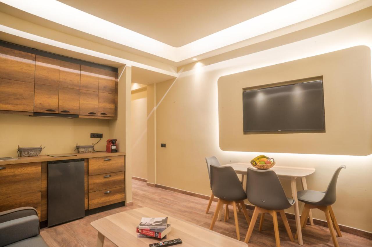 Seven Keys Luxury Suites Achílleion Extérieur photo
